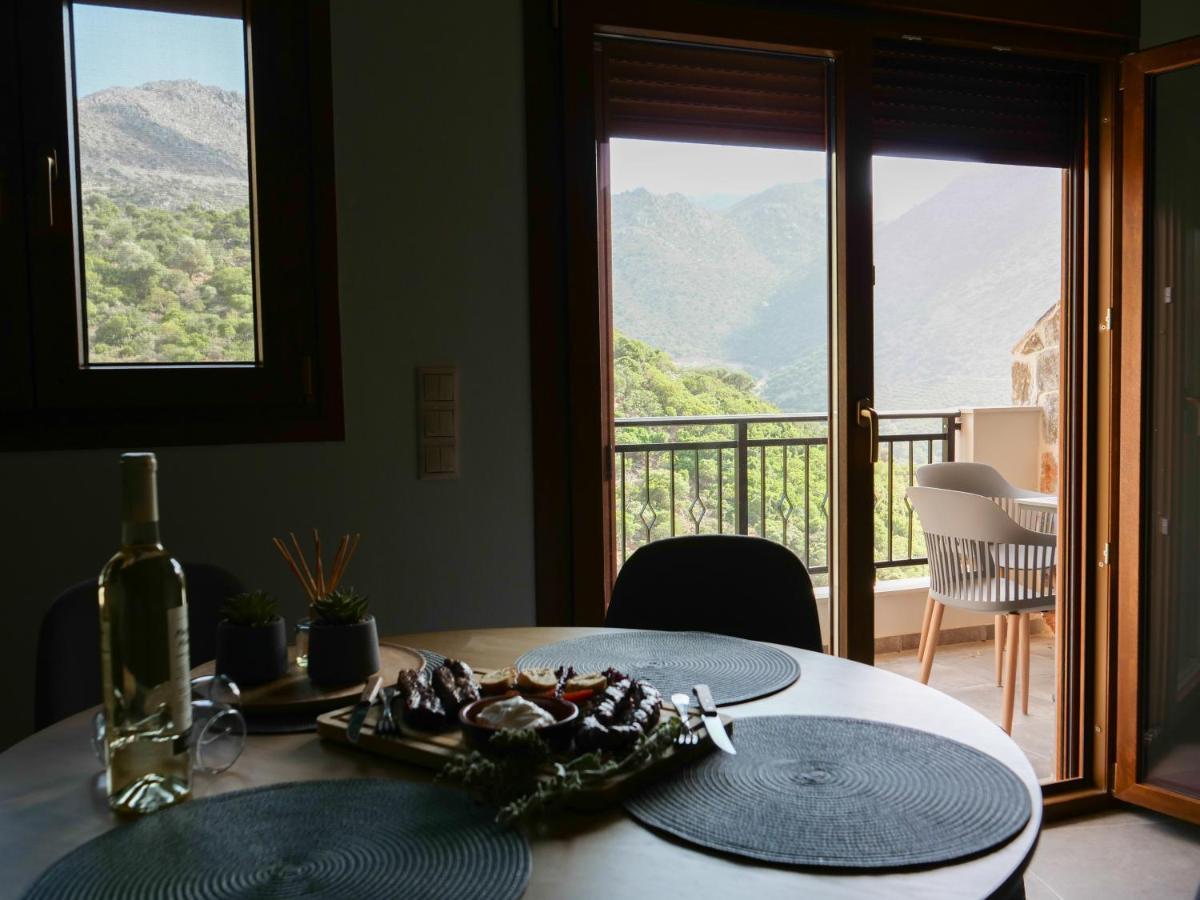 Sisaion Suites - Live The Cretan Hospitality Metokhion Apisiana Exterior foto